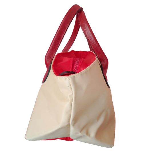 bolso crudo y rojo de lado