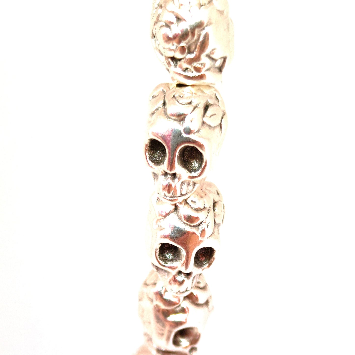 Collar de calaveras para hombre