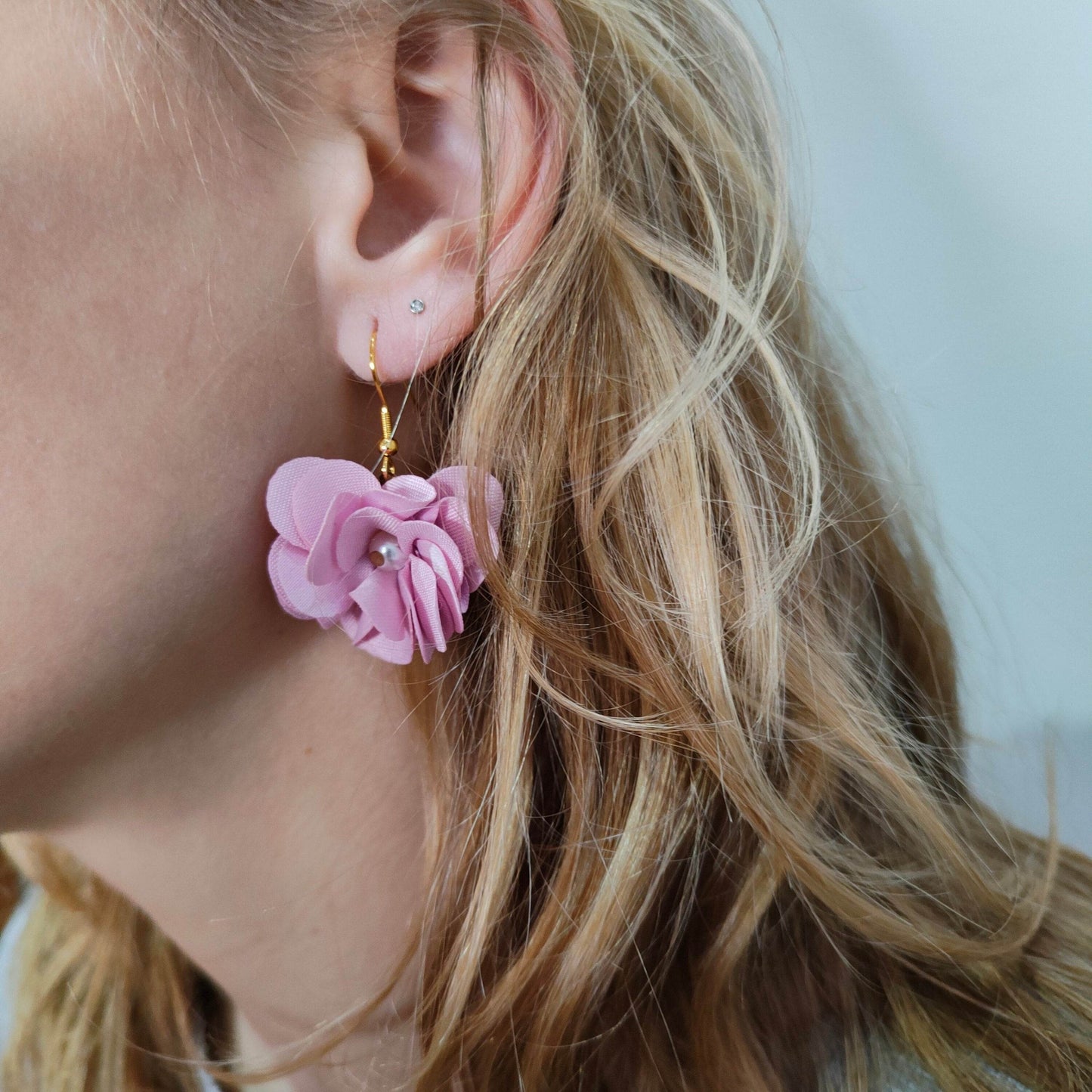 Pendientes flores de tela 7 colores - Evam Joies