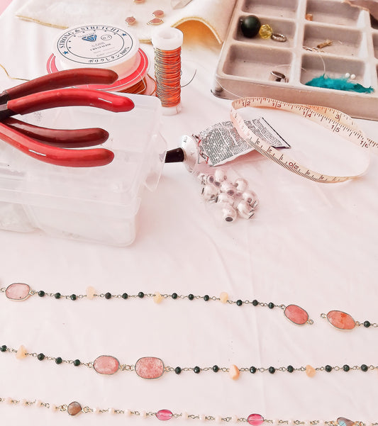 Bisutería artesanal vs bisutería comercial - Evam Joies