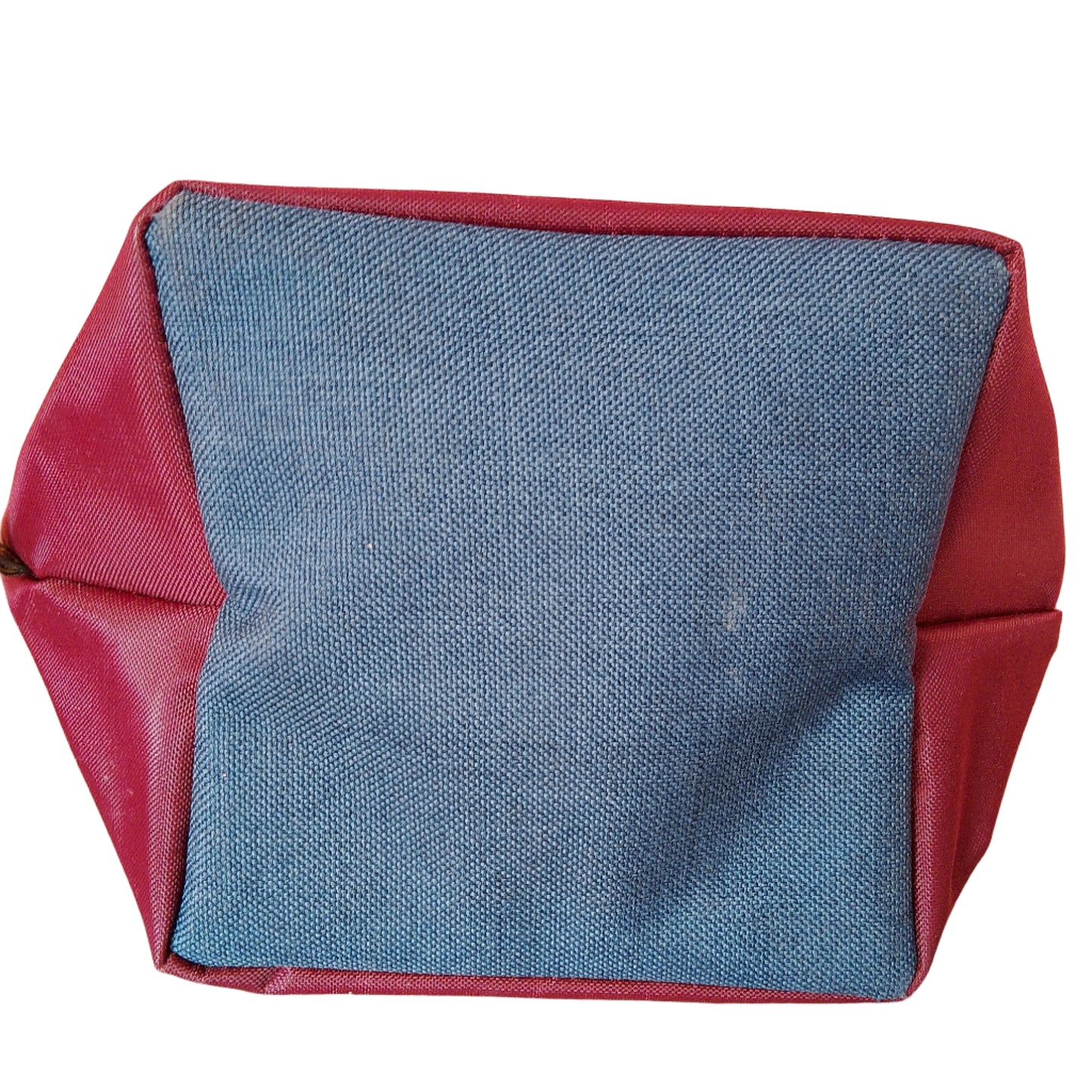 Fondo del bolso granate y azul